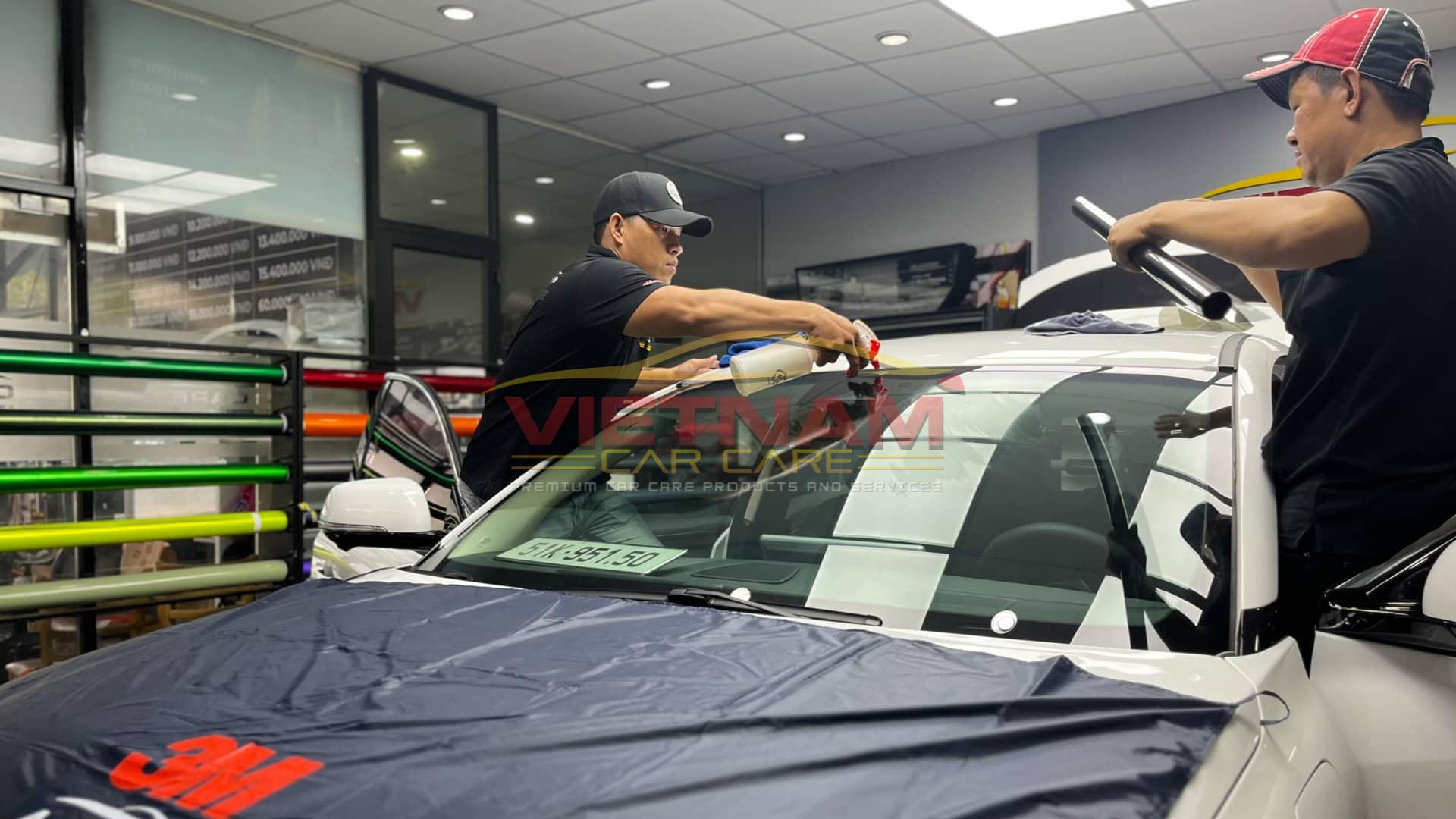 Hướng Dẫn Chọn Dán Phim Cách Nhiệt Ô Tô Hiệu Quả