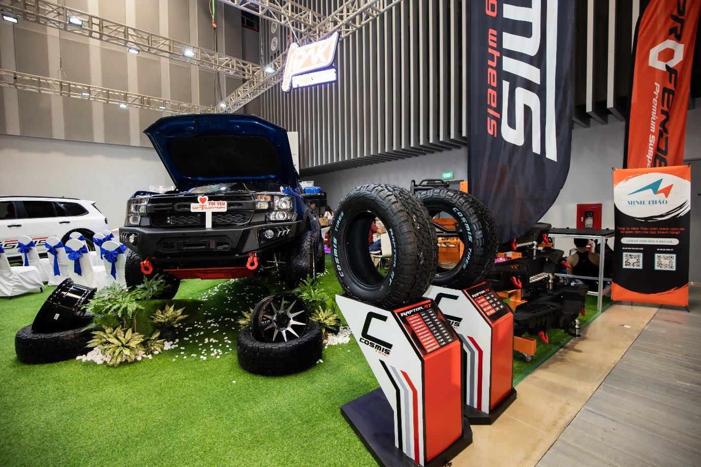 Khám Phá Thế Giới Phụ Kiện Xe Ô Tô - Những Điều Cần Biết Để Tạo Dựng Một Chiếc Xe Hoàn Hảo